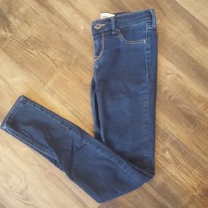 Abercrombie Indigo Stretch Skinny Jeans/ Jegging